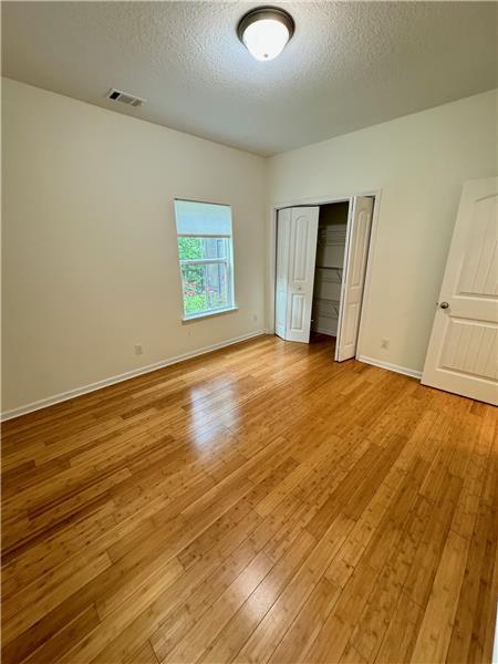 Building Photo - 103 Tahoe Dr