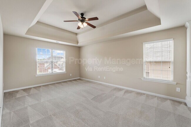 Building Photo - 6017 Reynolds Cir
