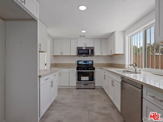 Building Photo - 7803 Goldmine Ln