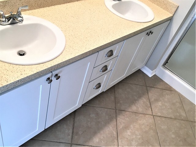 Building Photo - 8157 Canterbury Lake Blvd