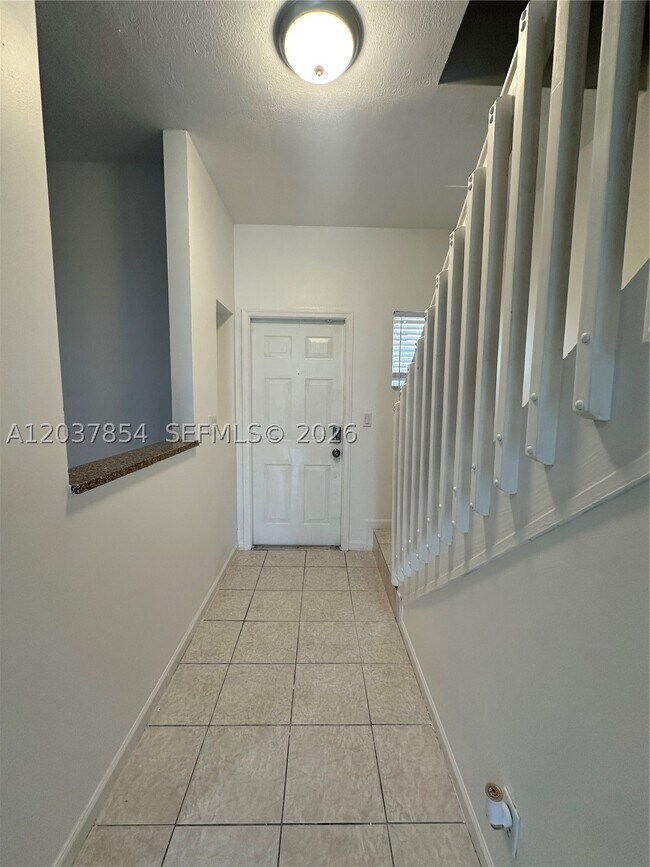 Building Photo - 5541 NW 90th Ave