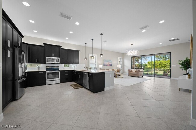 Building Photo - 2866 Cinnamon Bay Cir