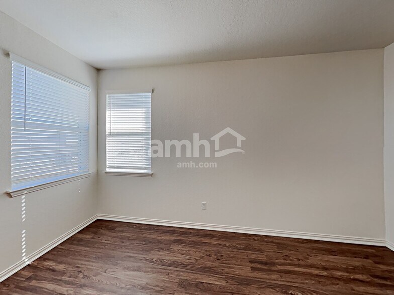Building Photo - 372 Aspen Waters