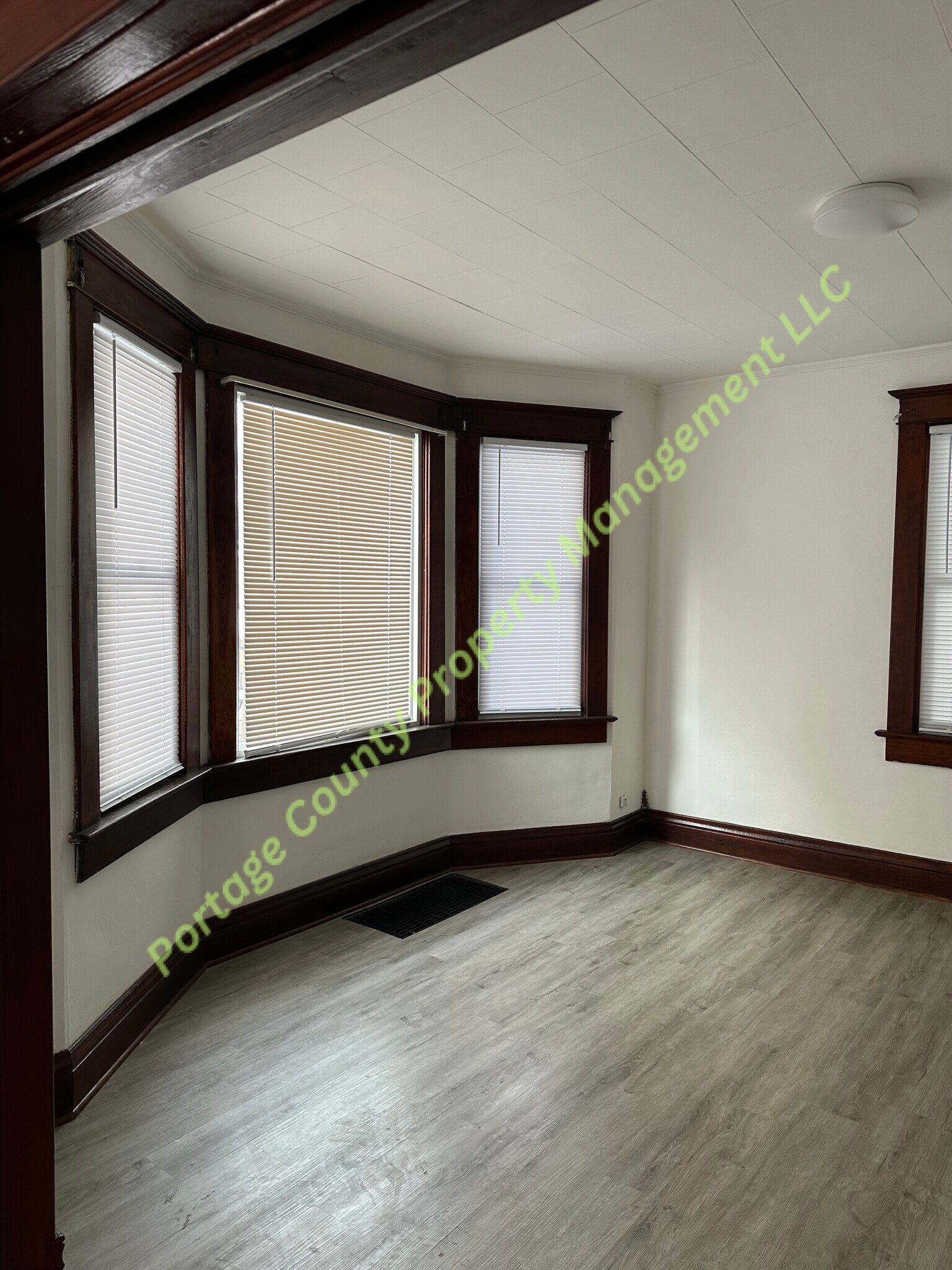 Building Photo - 310 S Palmetto Ave