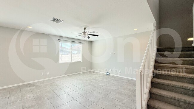 Building Photo - 8815 W Marshall Ave