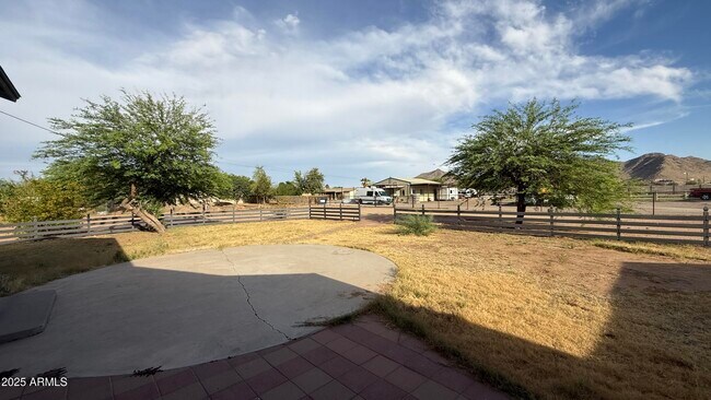 Building Photo - 25723 S Hawes Rd