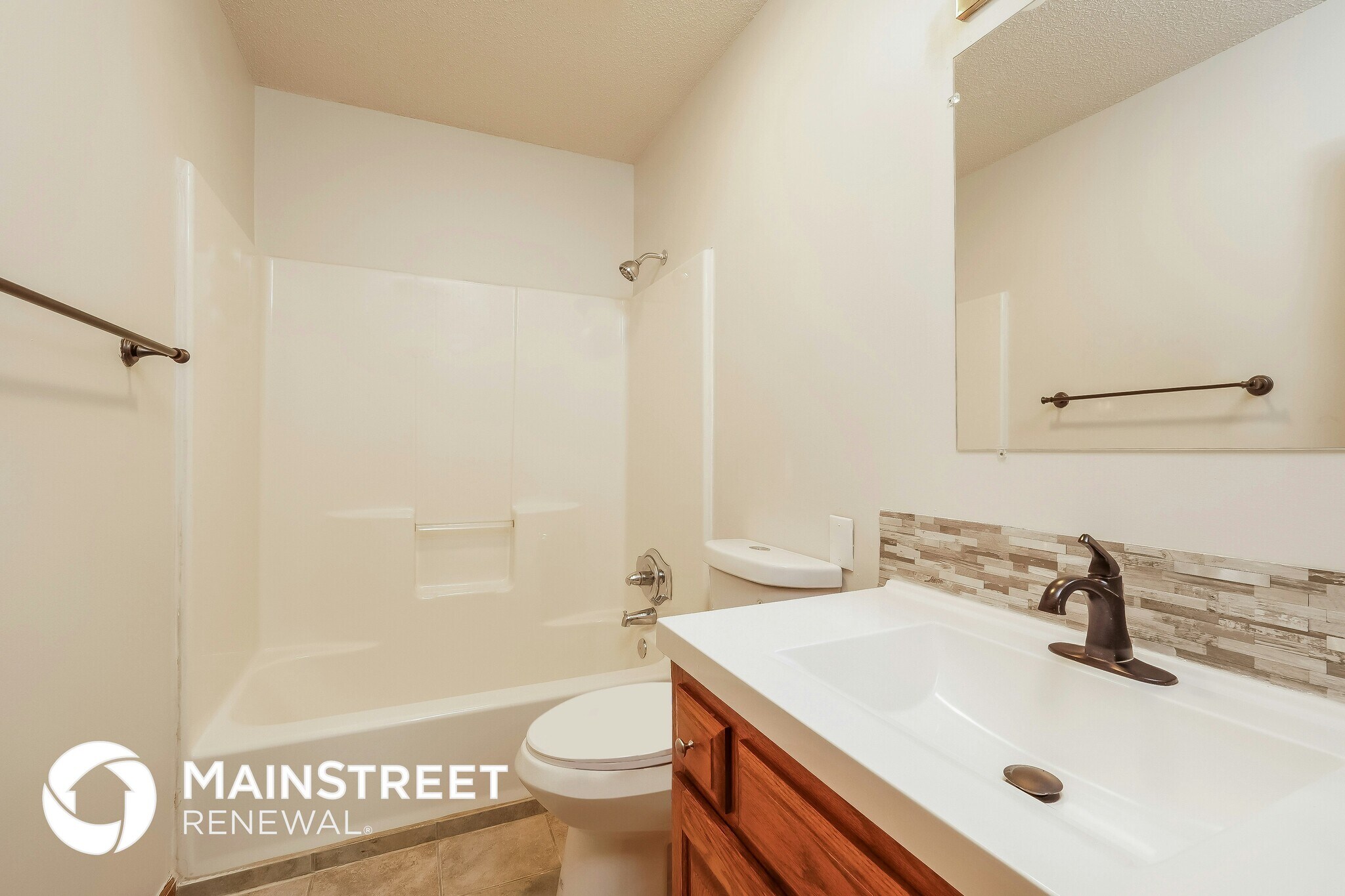 Building Photo - 1473 W Mulberry St