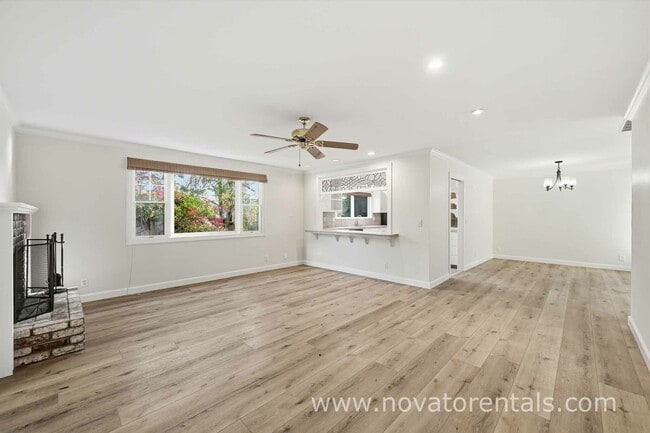 Building Photo - 40 Martinez Ct