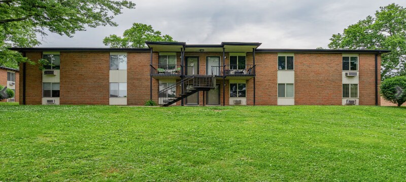 Building Photo - 2601 Hillsboro Pike
