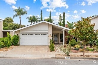 Building Photo - 19251 Sierra Cadiz Rd