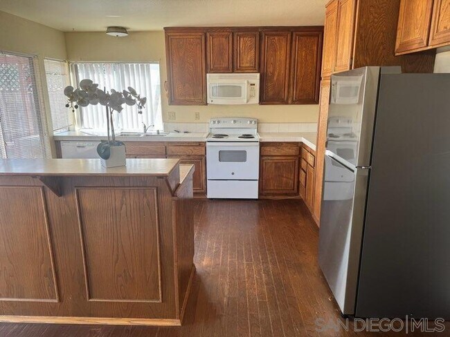 Building Photo - 8840 Cassioepia Way