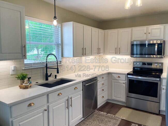 Building Photo - 31 Heatherwood Ct