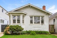 Building Photo - 6209 N Maplewood Ave