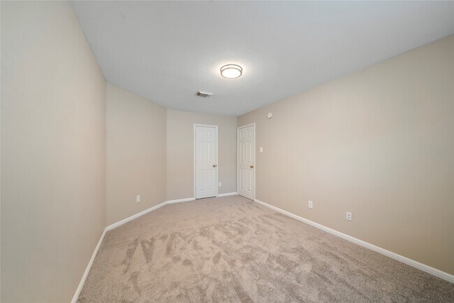 Building Photo - 22519 Diamond Shore Ct