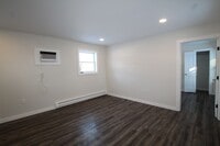 Building Photo - 14311 Rt. 9W
