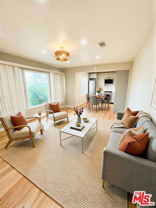 Building Photo - 16852 McCormick St