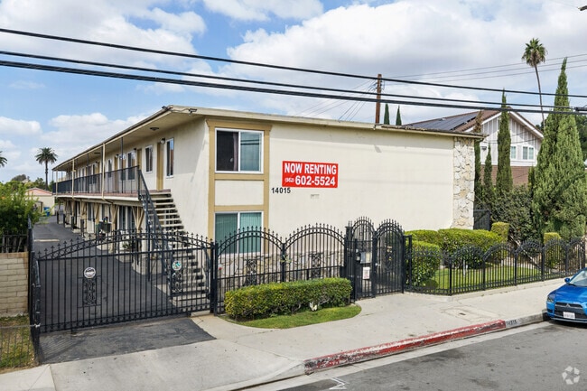 Building Photo - Anderson Apts