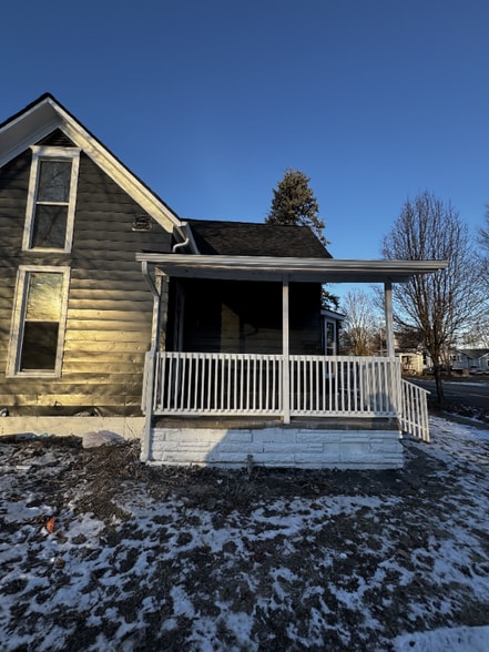 Building Photo - 505 W Columbus Ave