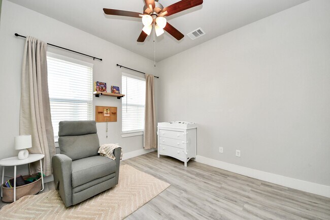 Building Photo - 9017 Lonestar Creekbend Ln