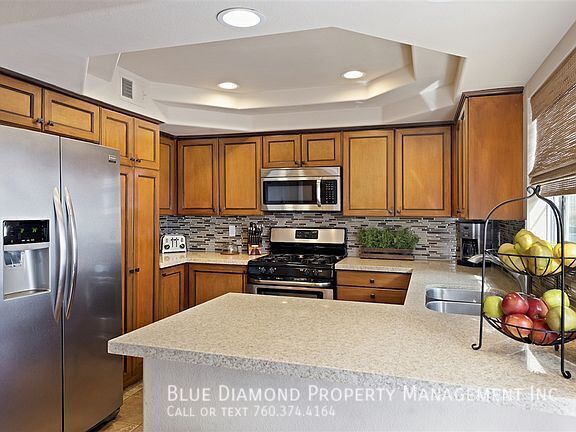 Primary Photo - 12505 El Camino Real