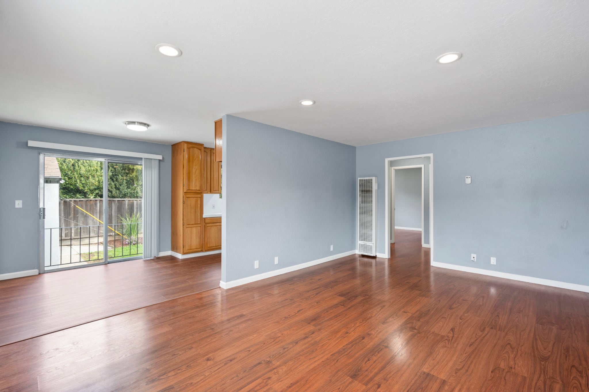 Building Photo - 3439 Payne Ave