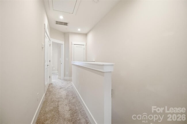 Building Photo - 3011 Citizens Ln