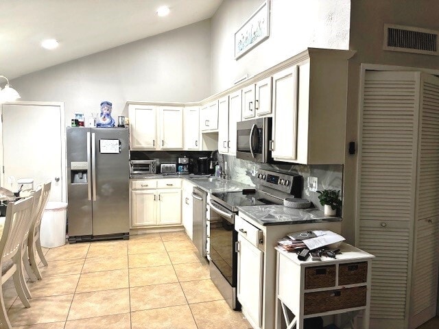 Building Photo - 2510 Silver Cypress Dr