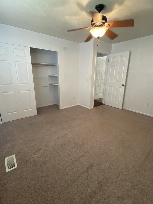 Building Photo - 6238 Dewdrops Dr