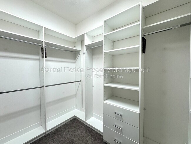 Building Photo - 2388 Datura Lp