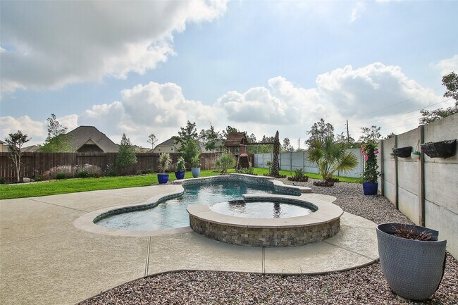 Building Photo - 13627 Tangle Branch Dr