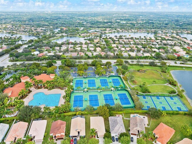 Building Photo - 1381 NW 144th Ave