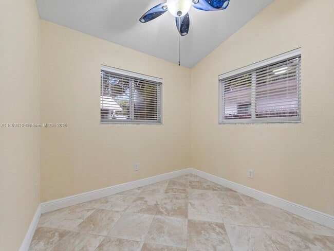 Building Photo - 42 Bonefish Ave