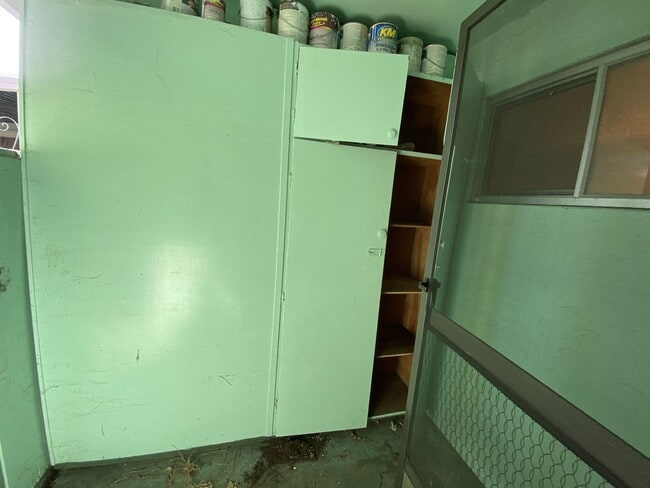 Building Photo - 0166 - MERRY LN