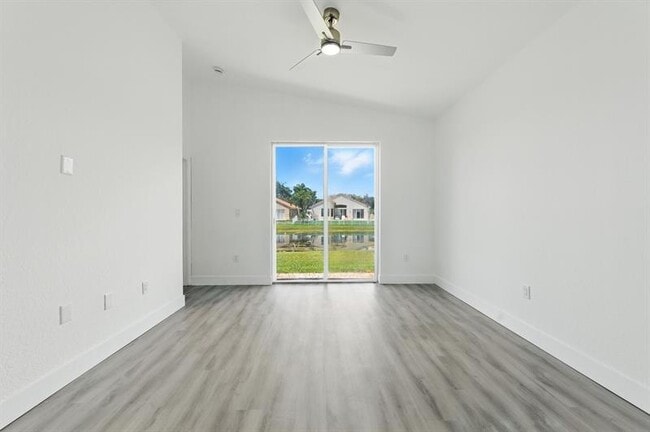 Building Photo - 18650 SW 28th Ct