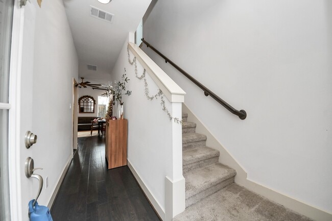 Building Photo - 9448 Kerrwood Ln