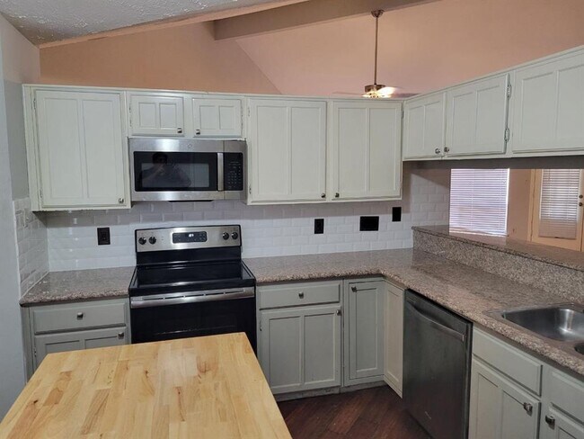 Building Photo - 4818 Branchberry Ln