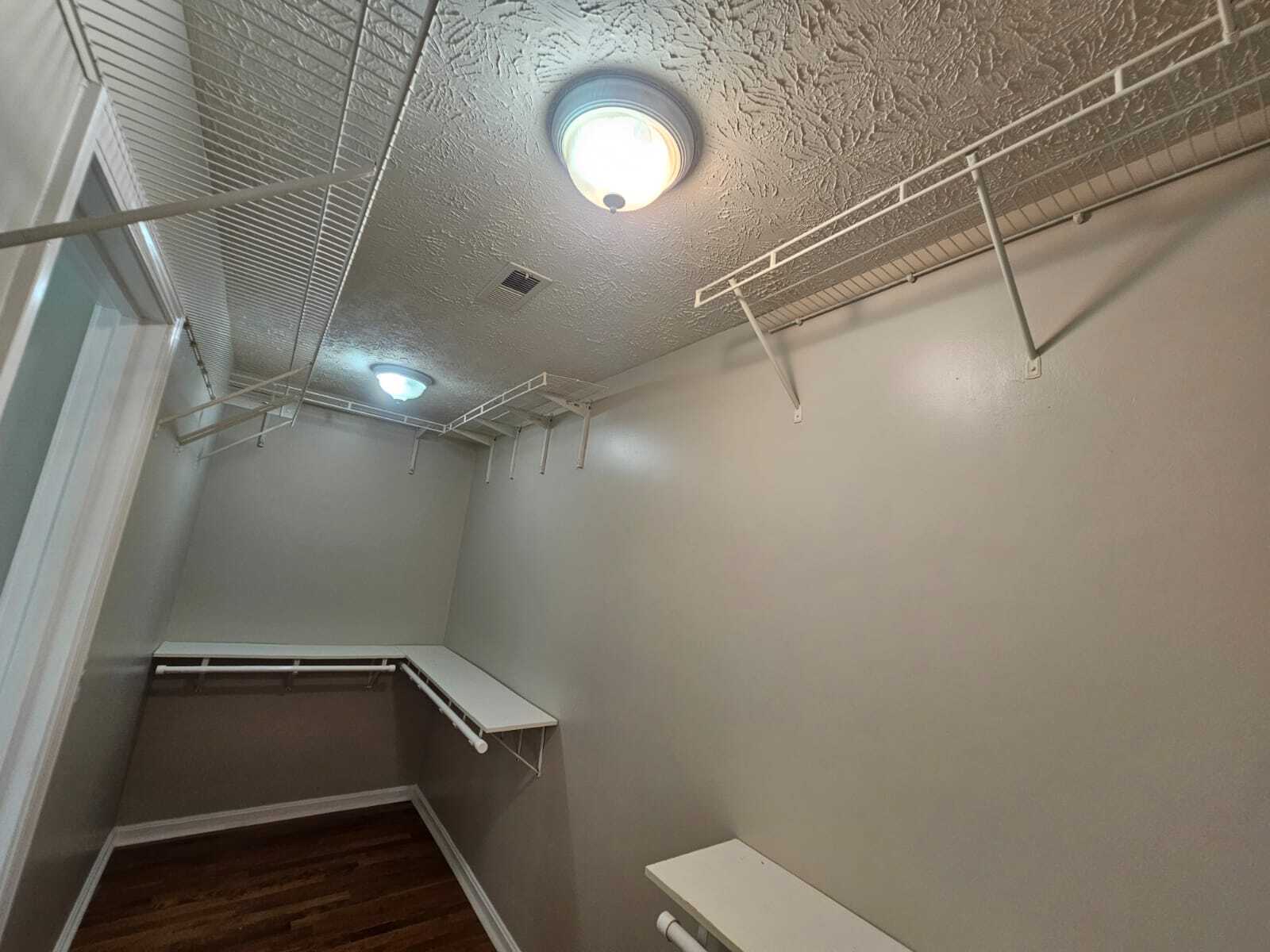 Building Photo - 5001 Max Ridge Ct