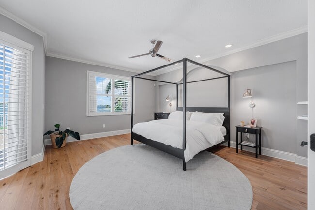 Building Photo - 5235 SW 171st Ave