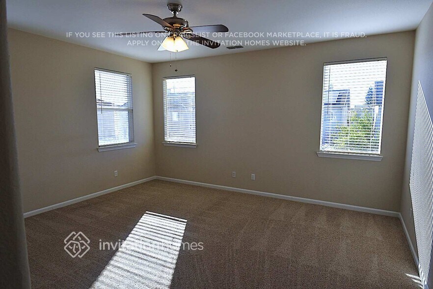 Building Photo - 8252 Grisham Way