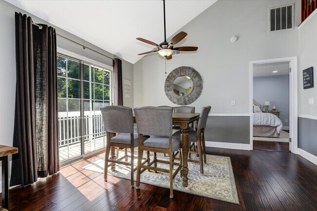 Building Photo - 16 Juneau Ct