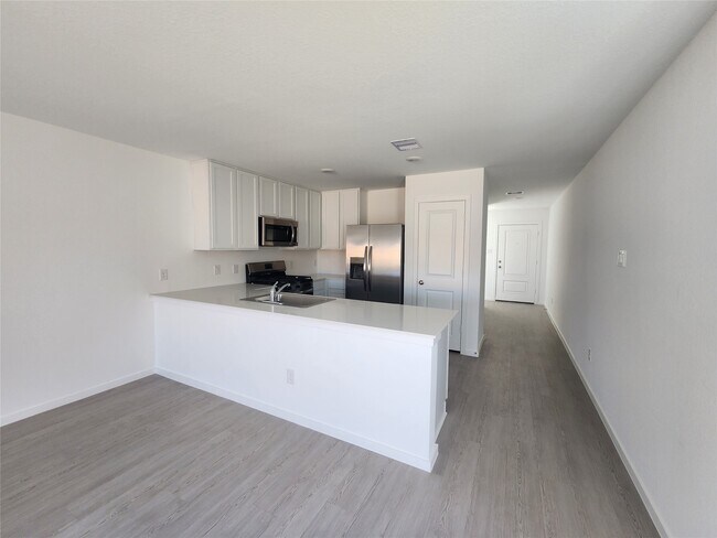 Building Photo - 14804 N Ascot Bnd Cir