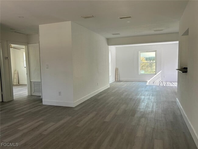 Building Photo - 3835 Arlington St