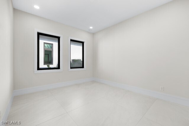 Building Photo - 1045 Morningside Dr
