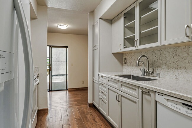 Building Photo - 111 Bean Creek Rd