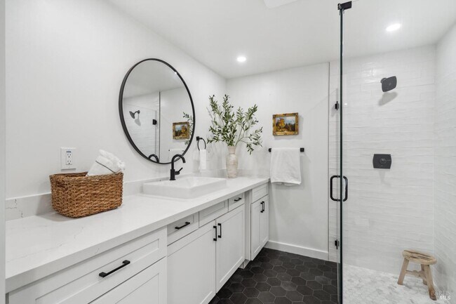 Building Photo - 2188 First Ave