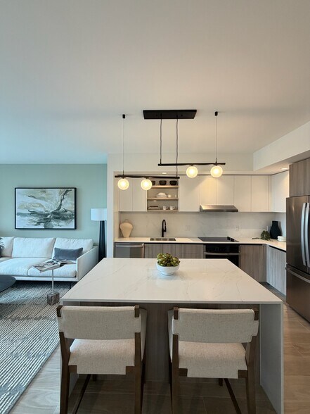 Primary Photo - 3425 Garden Ave