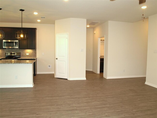 Building Photo - 4140 Aransas Dr