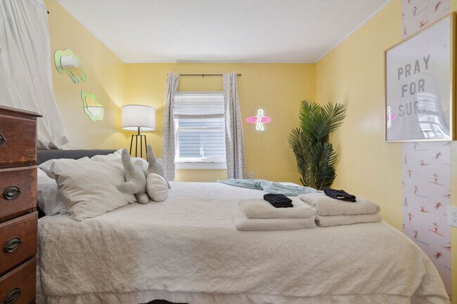 Building Photo - 20 Highland Ave