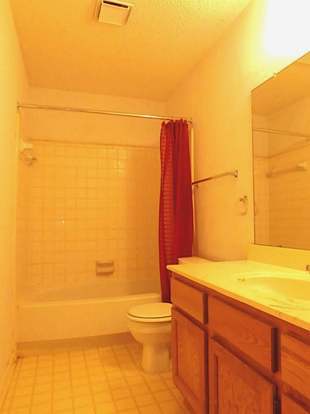 Building Photo - 6456 Kentwick Dr