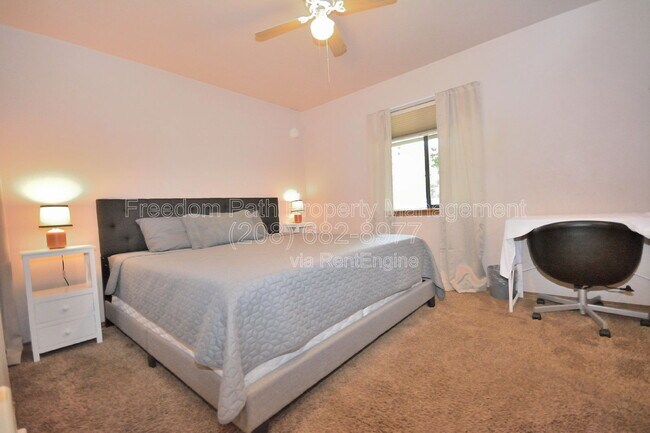 Building Photo - 11960 N Government Wy